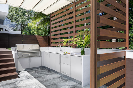 Outdoor Kitchen